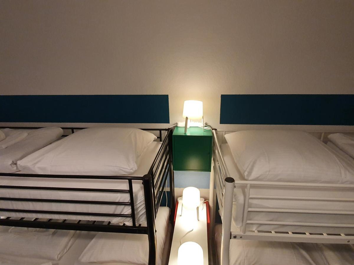 Central Lichtenberger Apartment For 6 People Берлин Экстерьер фото