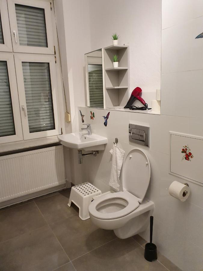 Central Lichtenberger Apartment For 6 People Берлин Экстерьер фото