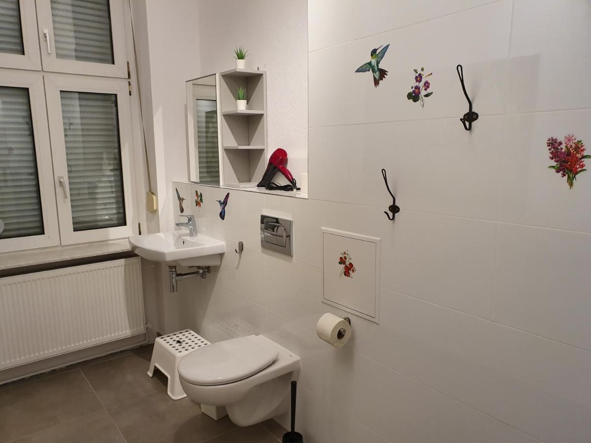 Central Lichtenberger Apartment For 6 People Берлин Экстерьер фото